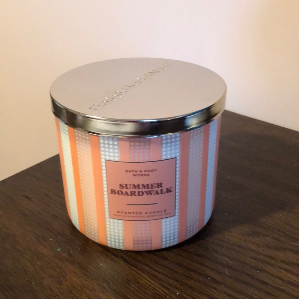 Bath and Body Works Summer Boardwalk 3-wick Candle NEW!!